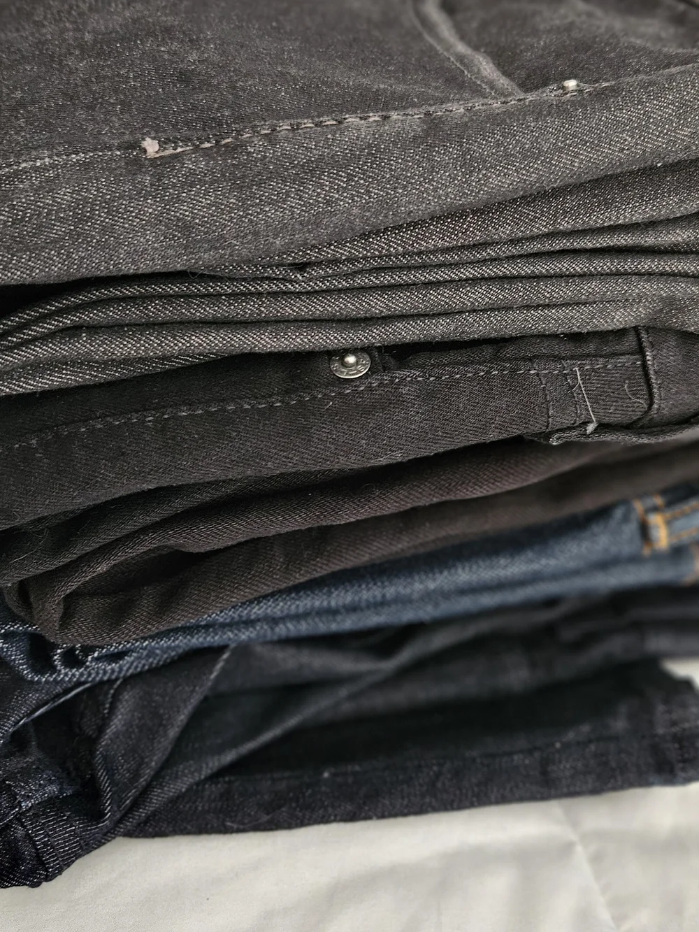 Levi's 559 Slim Straight Jeans - Charcoal Black with Red Tab